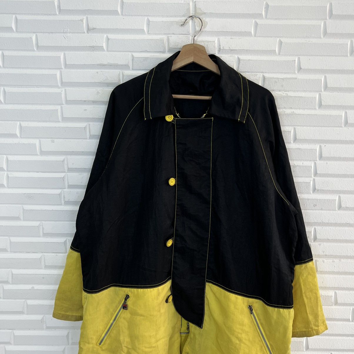 Japanese Brand VINTAGE COACH JACKET FILA BIG LOGO HOODIE STREETWEAR STYLE Size US M / EU 48-50 / 2 - 4 Thumbnail