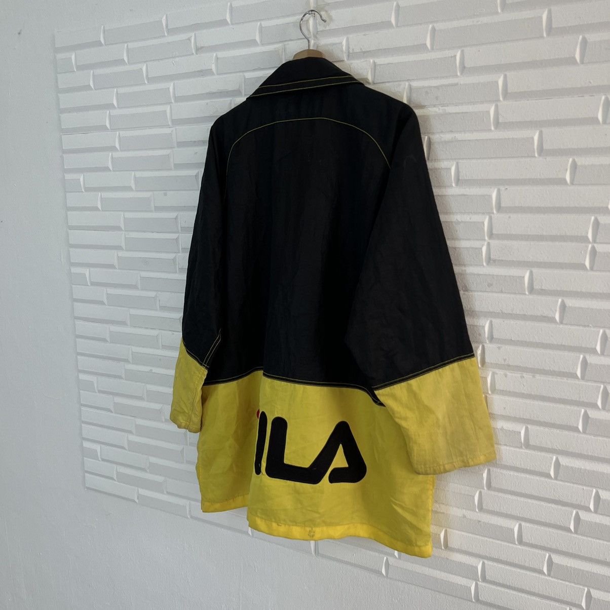 Japanese Brand VINTAGE COACH JACKET FILA BIG LOGO HOODIE STREETWEAR STYLE Size US M / EU 48-50 / 2 - 8 Thumbnail