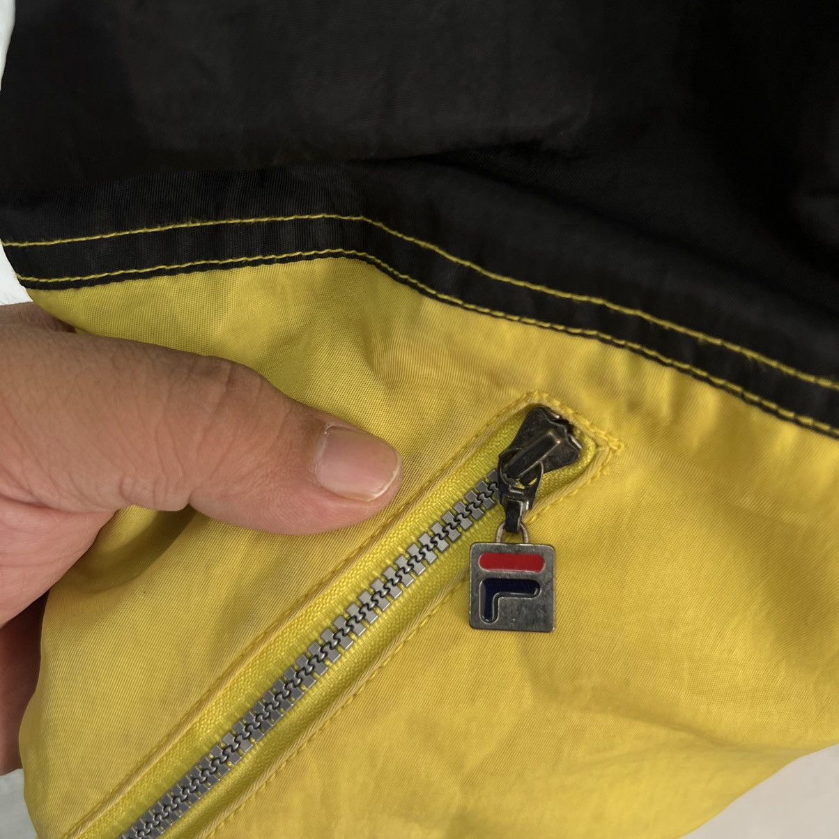 Japanese Brand VINTAGE COACH JACKET FILA BIG LOGO HOODIE STREETWEAR STYLE Size US M / EU 48-50 / 2 - 7 Thumbnail