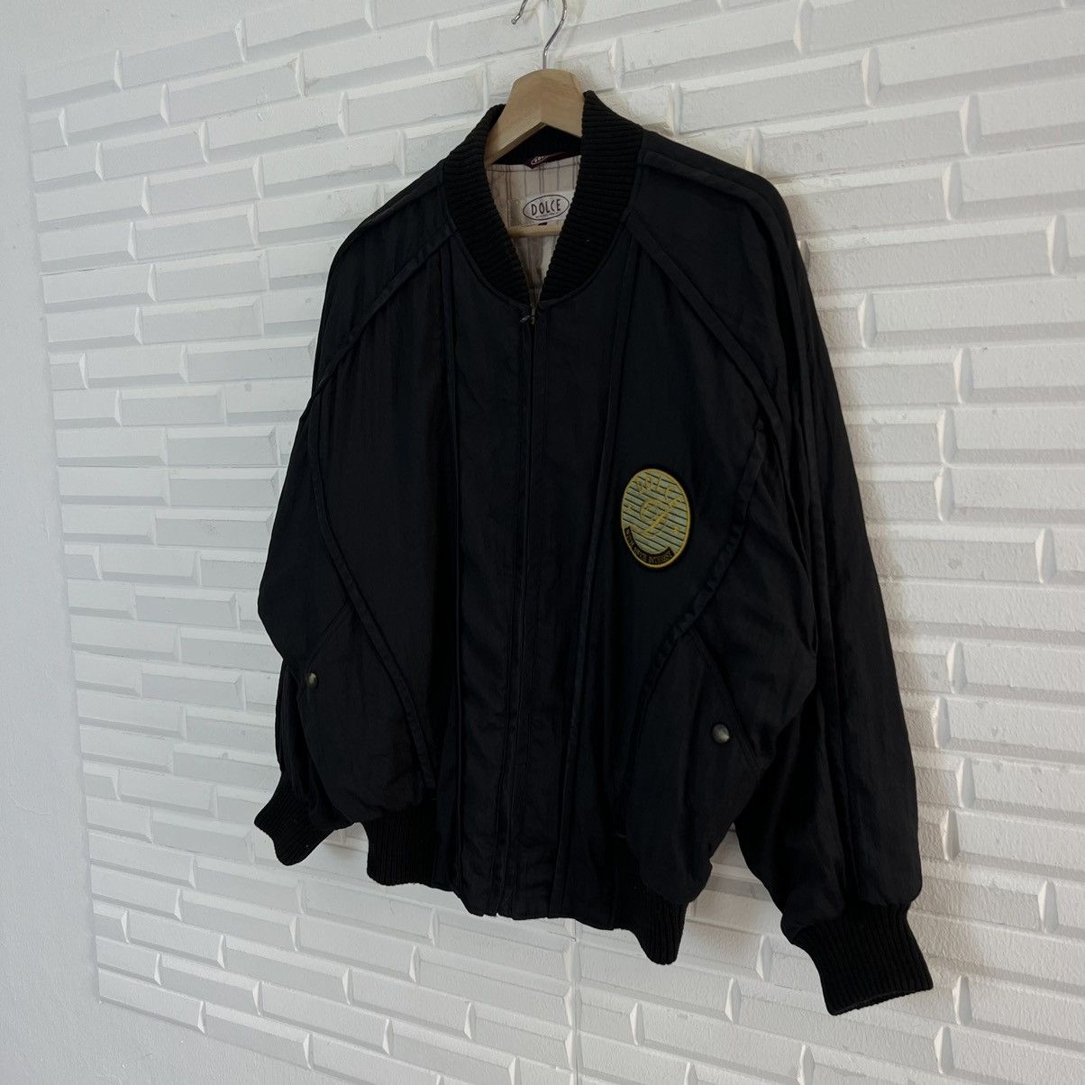 Japanese Brand VINTAGE DOLCE WITH MUCH INTEREST BIG LOGO BOMBER JACKET Size US L / EU 52-54 / 3 - 3 Thumbnail