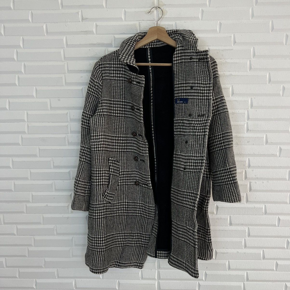 Fred Perry VINTAGE WOOL LONG JACKET TARTAN DESIGN FRED PERRY Size US S / EU 44-46 / 1 - 10 Thumbnail