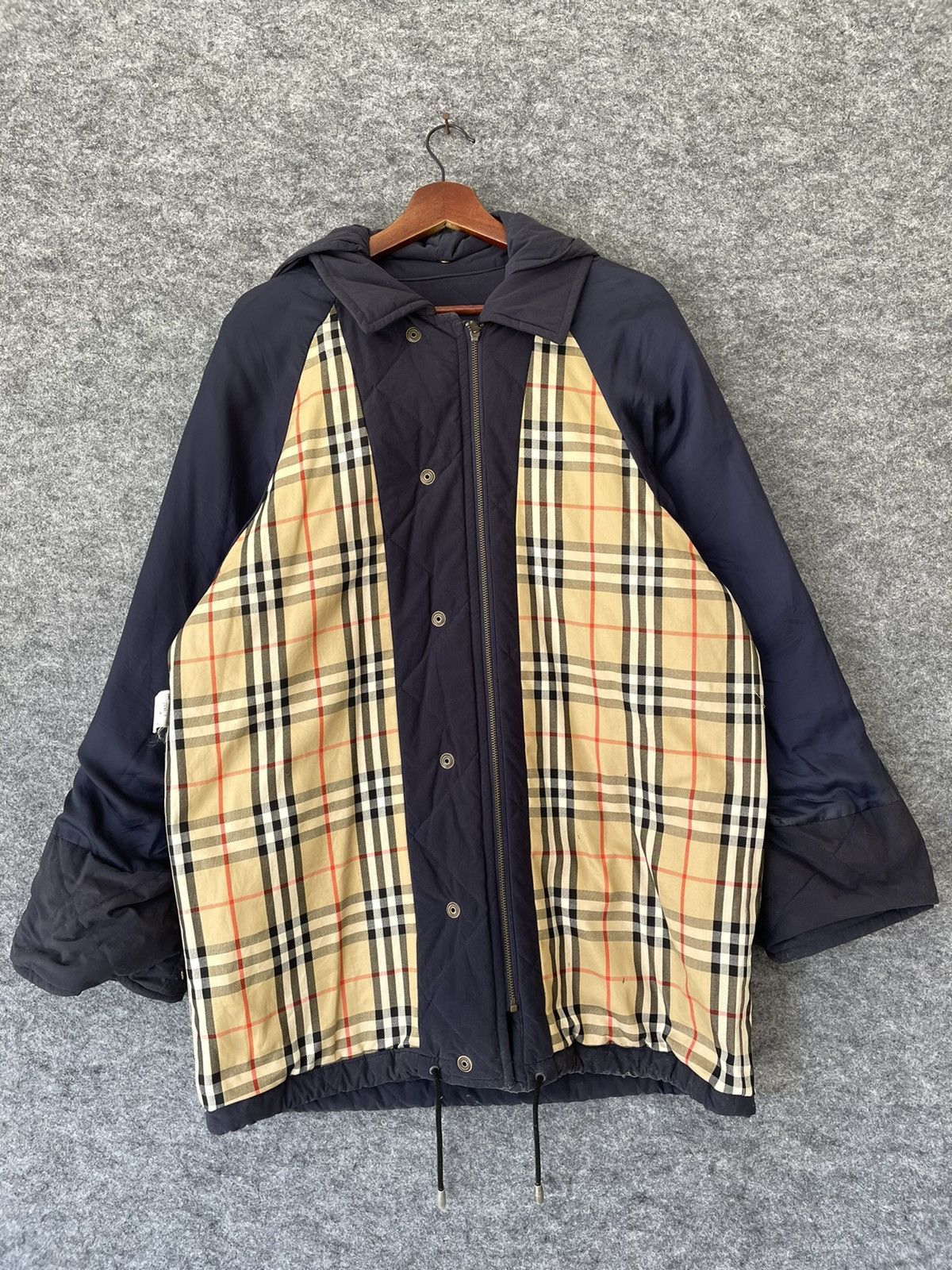 Burberry VINTAGE BURBERRYS QUILTED JACKET Size US M / EU 48-50 / 2 - 1 Thumbnail