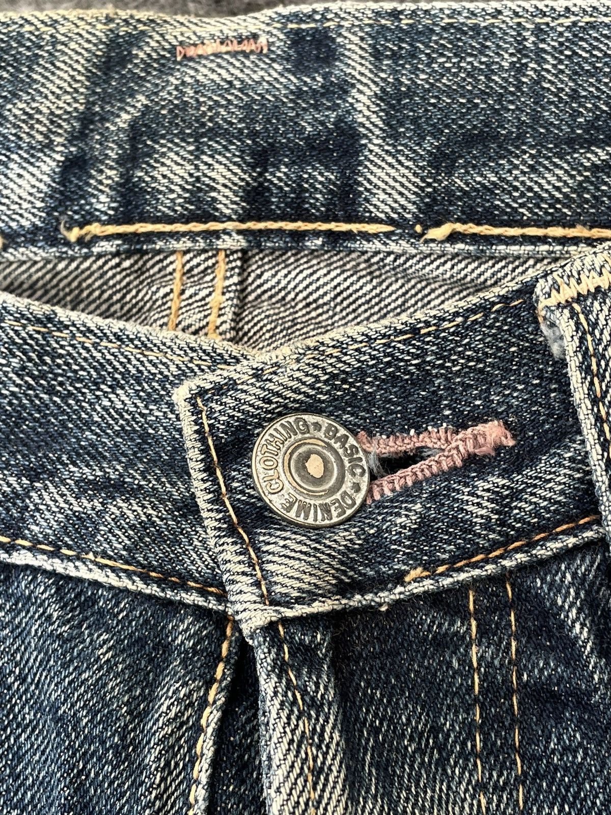 Denime VINTAGE DISSTRESSED DENIME Size US 29 - 7 Thumbnail