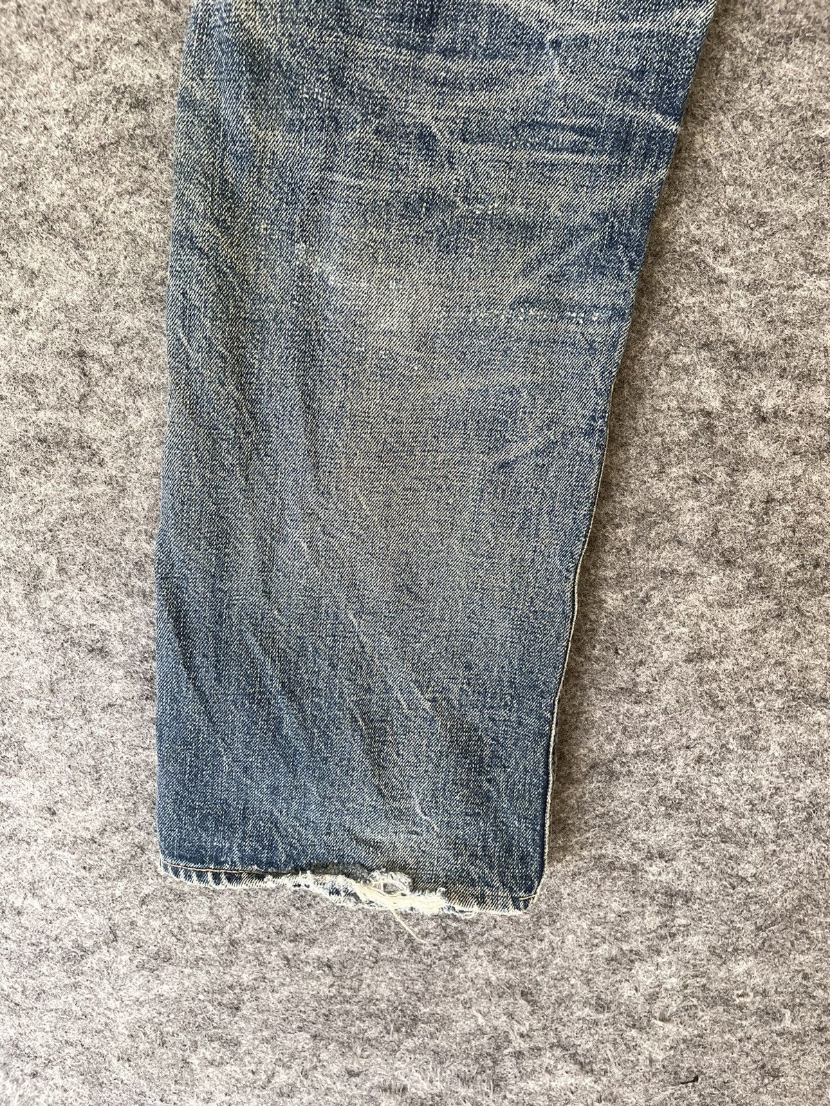 Denime VINTAGE DISSTRESSED DENIME Size US 29 - 14 Thumbnail