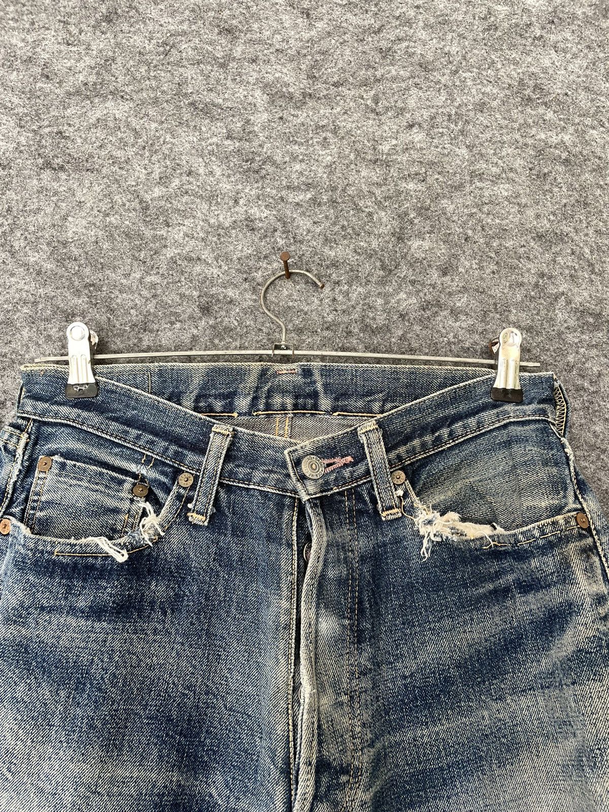 Denime VINTAGE DISSTRESSED DENIME Size US 29 - 5 Thumbnail