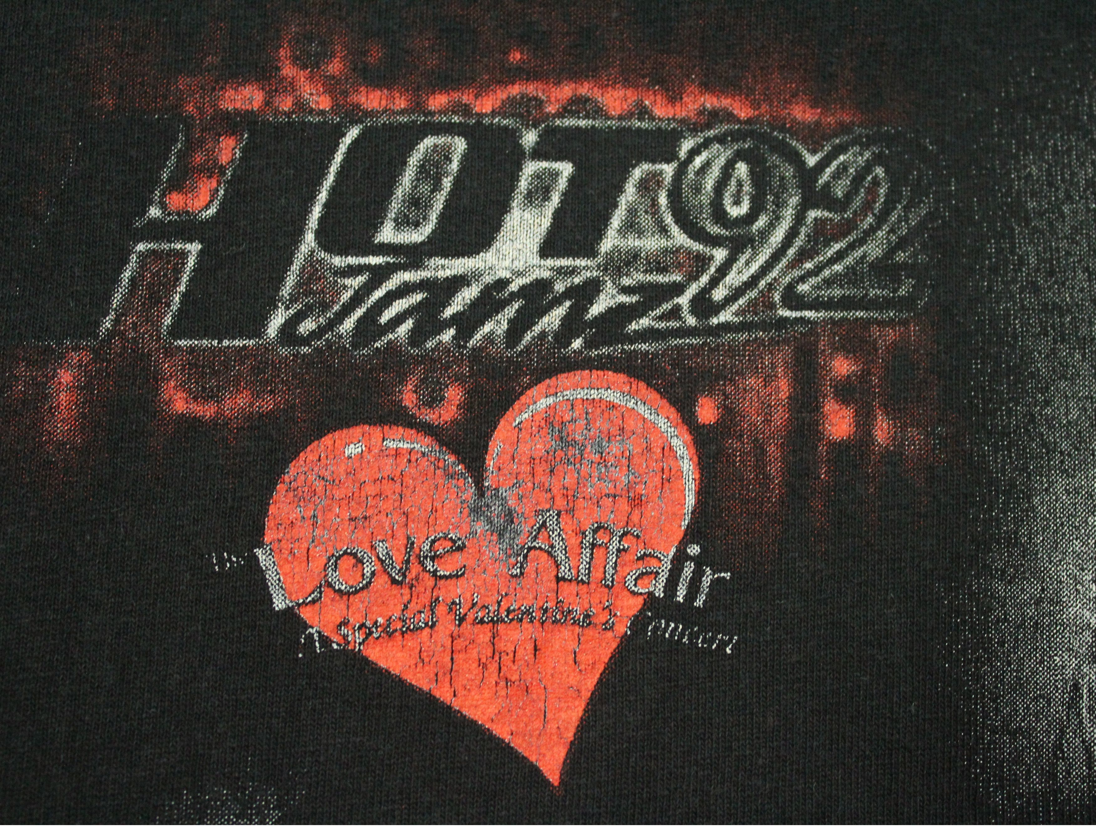 Band Tees × Rap Tees × Vintage Faded Vintage VALENTINE'S CONCERT T Shirt The Love Affair Size US XL / EU 56 / 4 - 9 Thumbnail