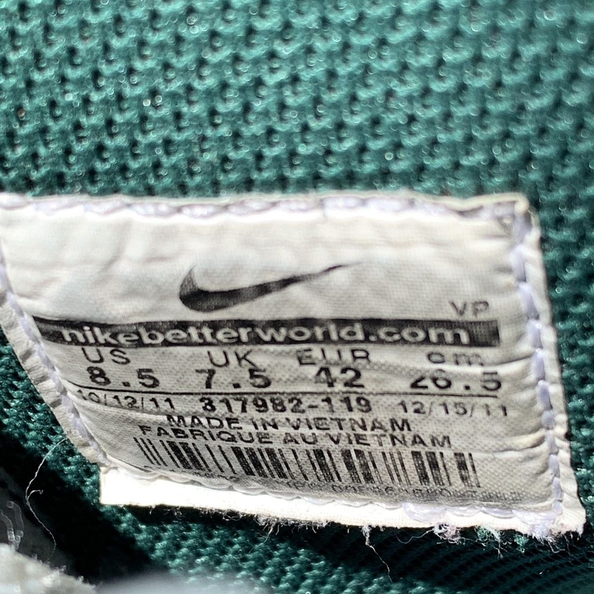 Nike 2011 Nike Dunk High Gorge Green Sail Pack Size US 8.5 / EU 41-42 - 16 Thumbnail