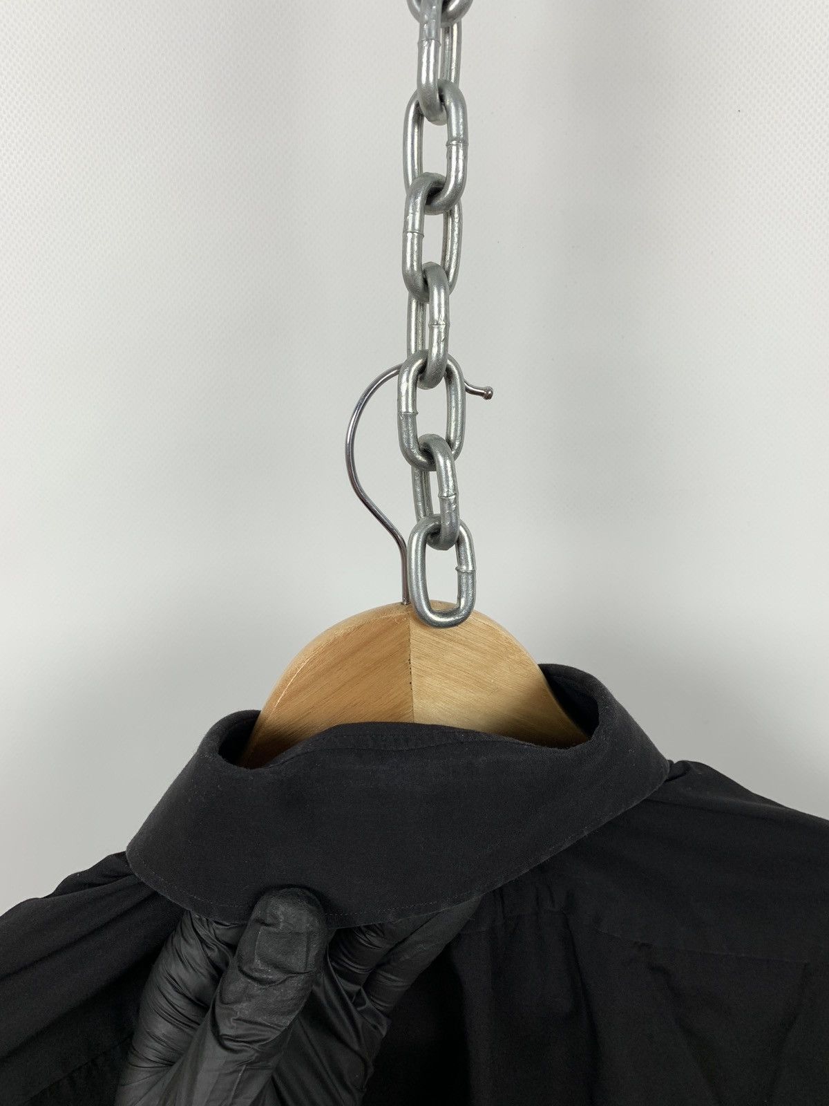 Tom Ford Tom Ford Black Long Sleeve Button Up Shirt Size US M / EU 48-50 / 2 - 24 Thumbnail