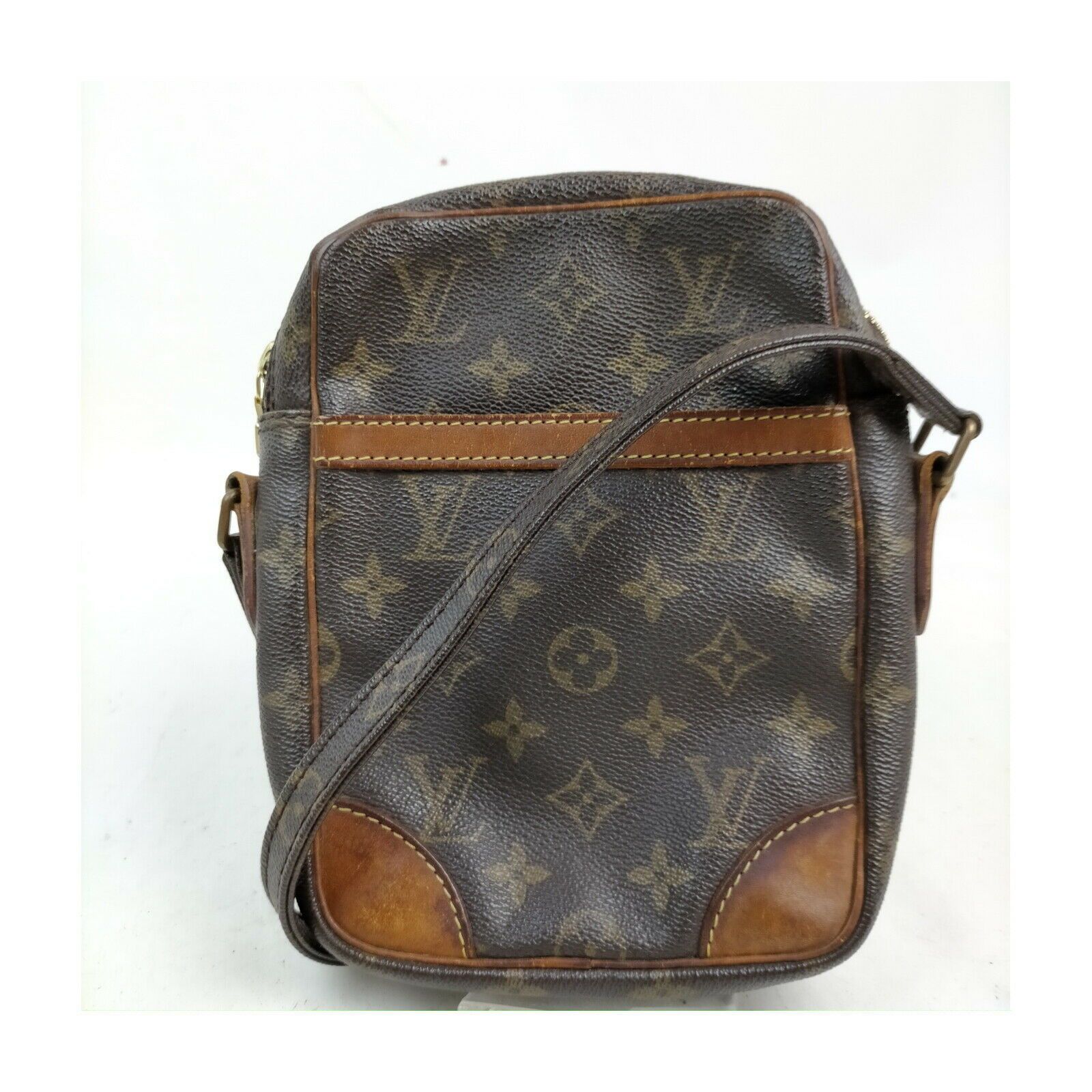 Louis Vuitton Danube Crossbody Bag Size ONE SIZE - 2 Thumbnail