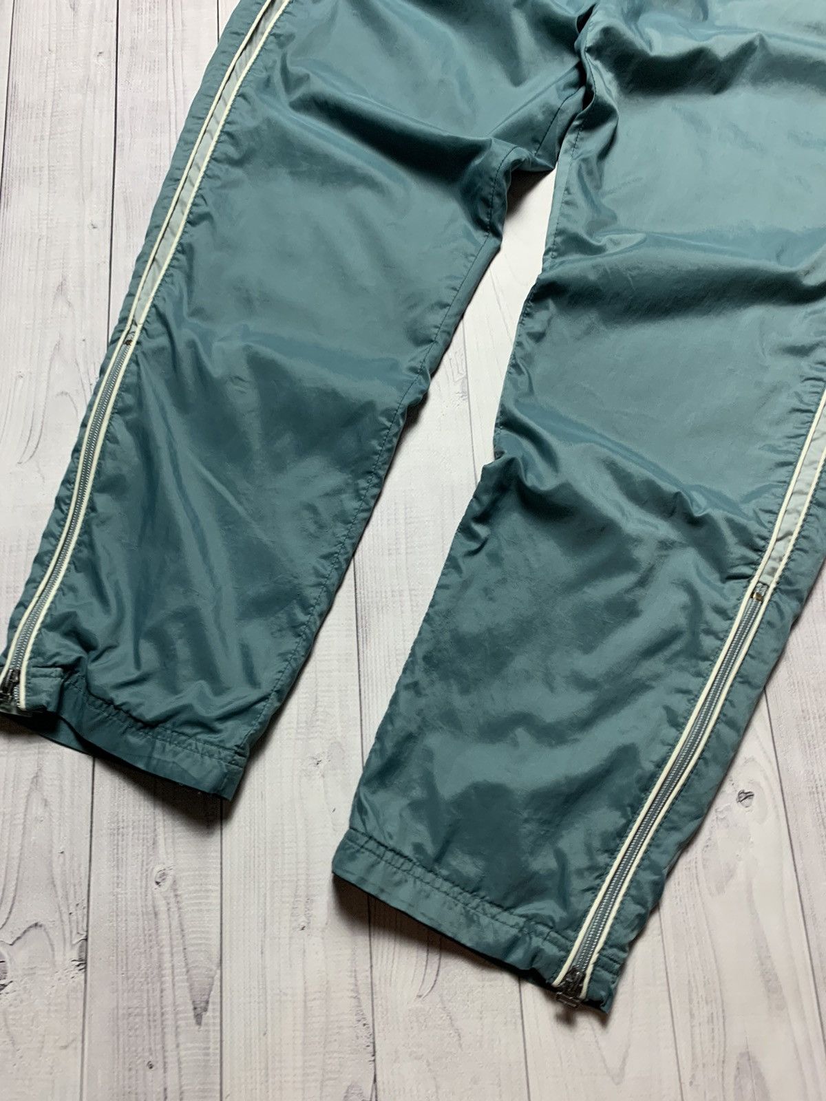 Nike × Vintage Vintage Nike pants size S logo joggers Size US 30 / EU 46 - 3 Thumbnail