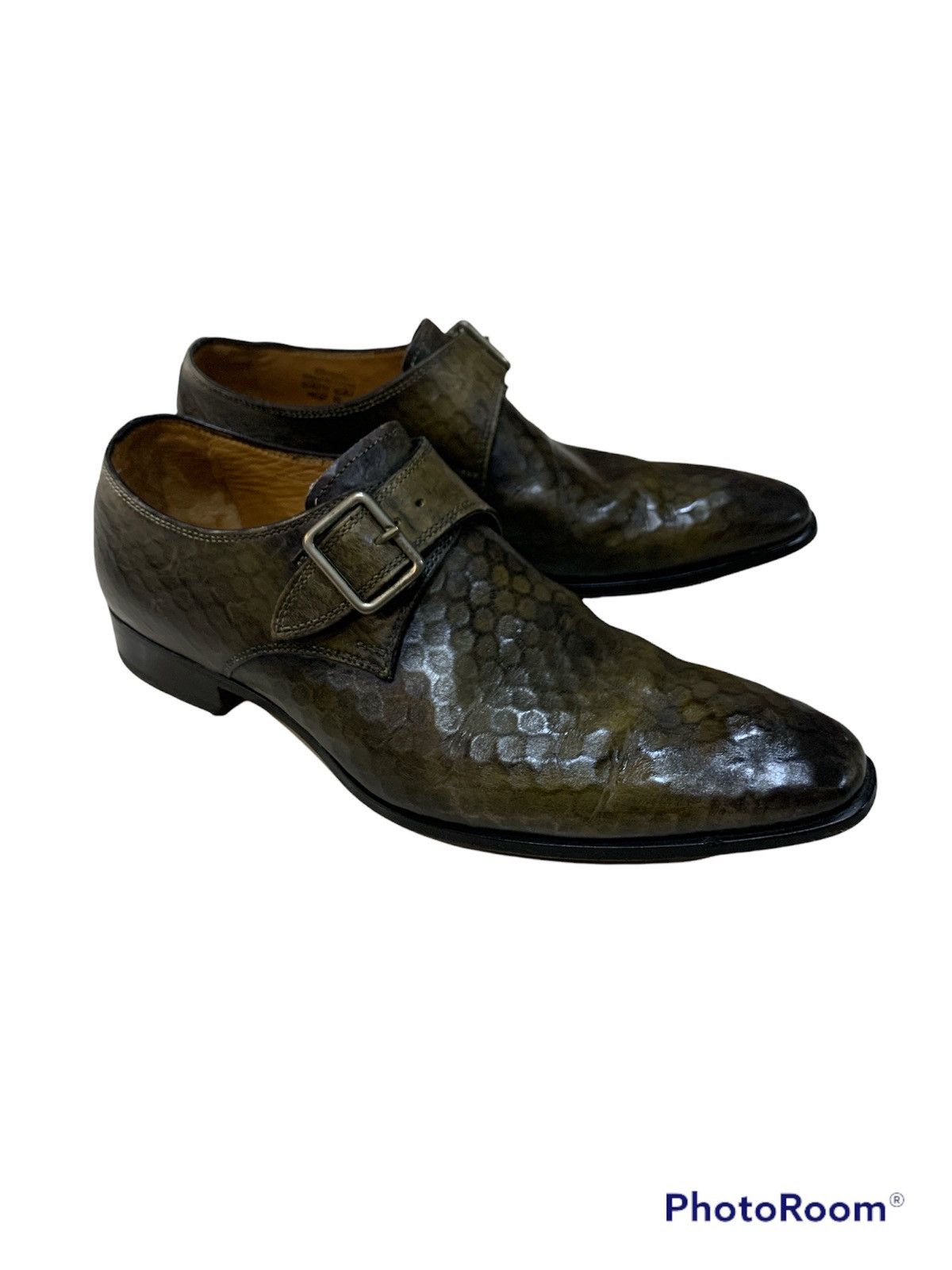 Other FRANCESCO BENIGNO HONEYCOMB LEATHER BUCKLE SHOES Size US 7 / EU 40 - 3 Thumbnail