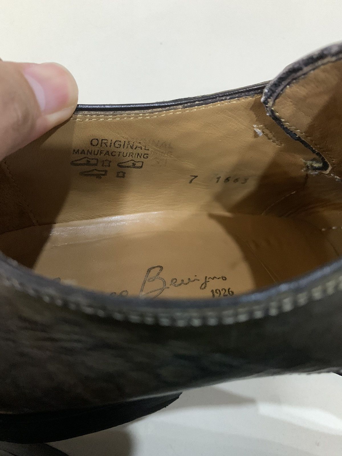 Other FRANCESCO BENIGNO HONEYCOMB LEATHER BUCKLE SHOES Size US 7 / EU 40 - 7 Thumbnail