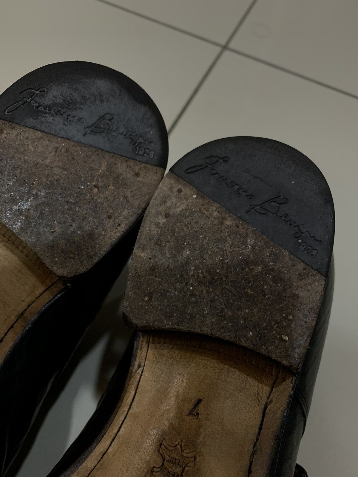 Other FRANCESCO BENIGNO HONEYCOMB LEATHER BUCKLE SHOES Size US 7 / EU 40 - 9 Thumbnail