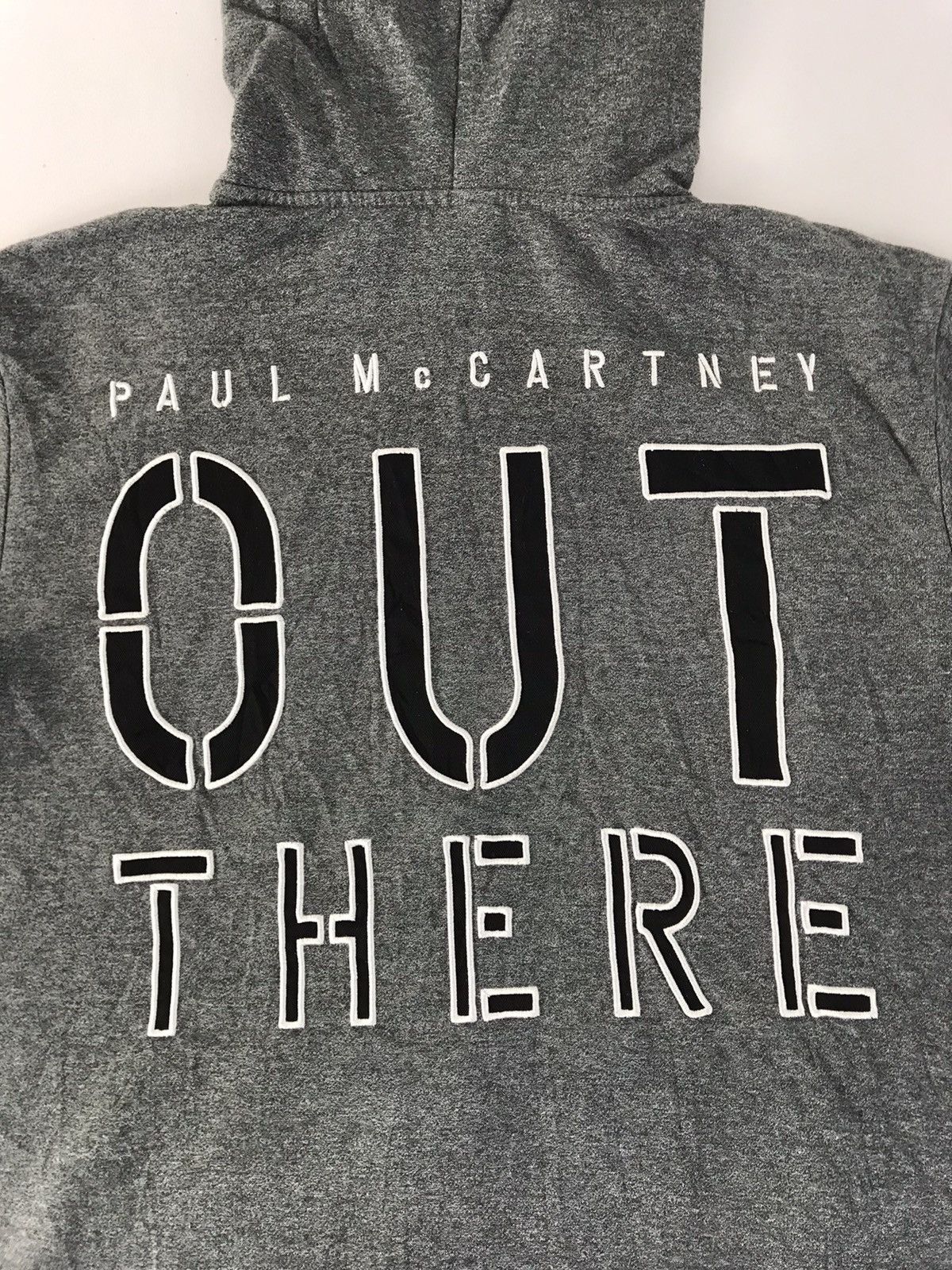 Band Tees Paul Mc Cartney Out There Hoodies Full Zip Design Size US M / EU 48-50 / 2 - 4 Thumbnail