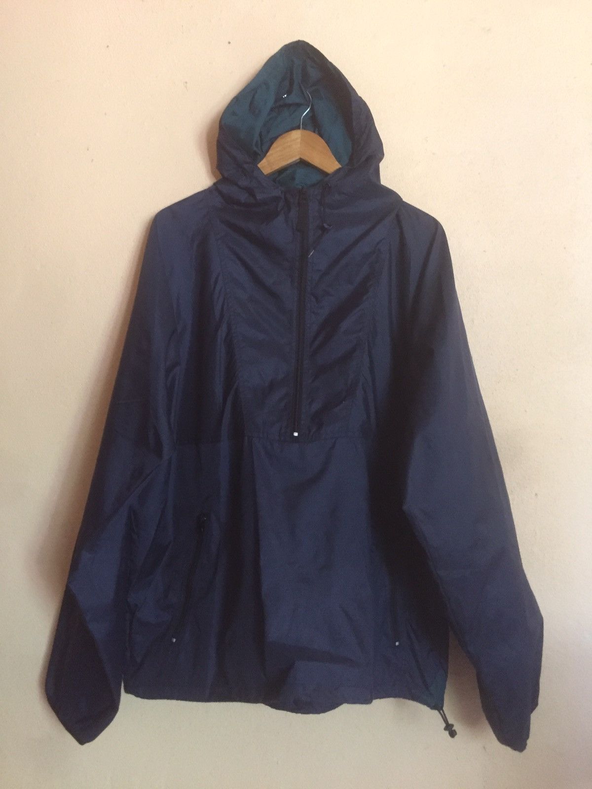 Helly Hansen URGENT SALE‼️Rare Helly Hansen hoodies windbreaker Jacket Size US L / EU 52-54 / 3 - 1 Thumbnail