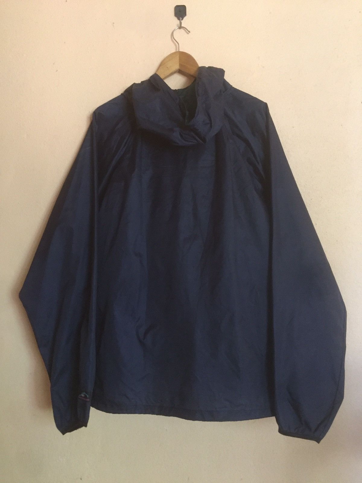 Helly Hansen URGENT SALE‼️Rare Helly Hansen hoodies windbreaker Jacket Size US L / EU 52-54 / 3 - 6 Thumbnail