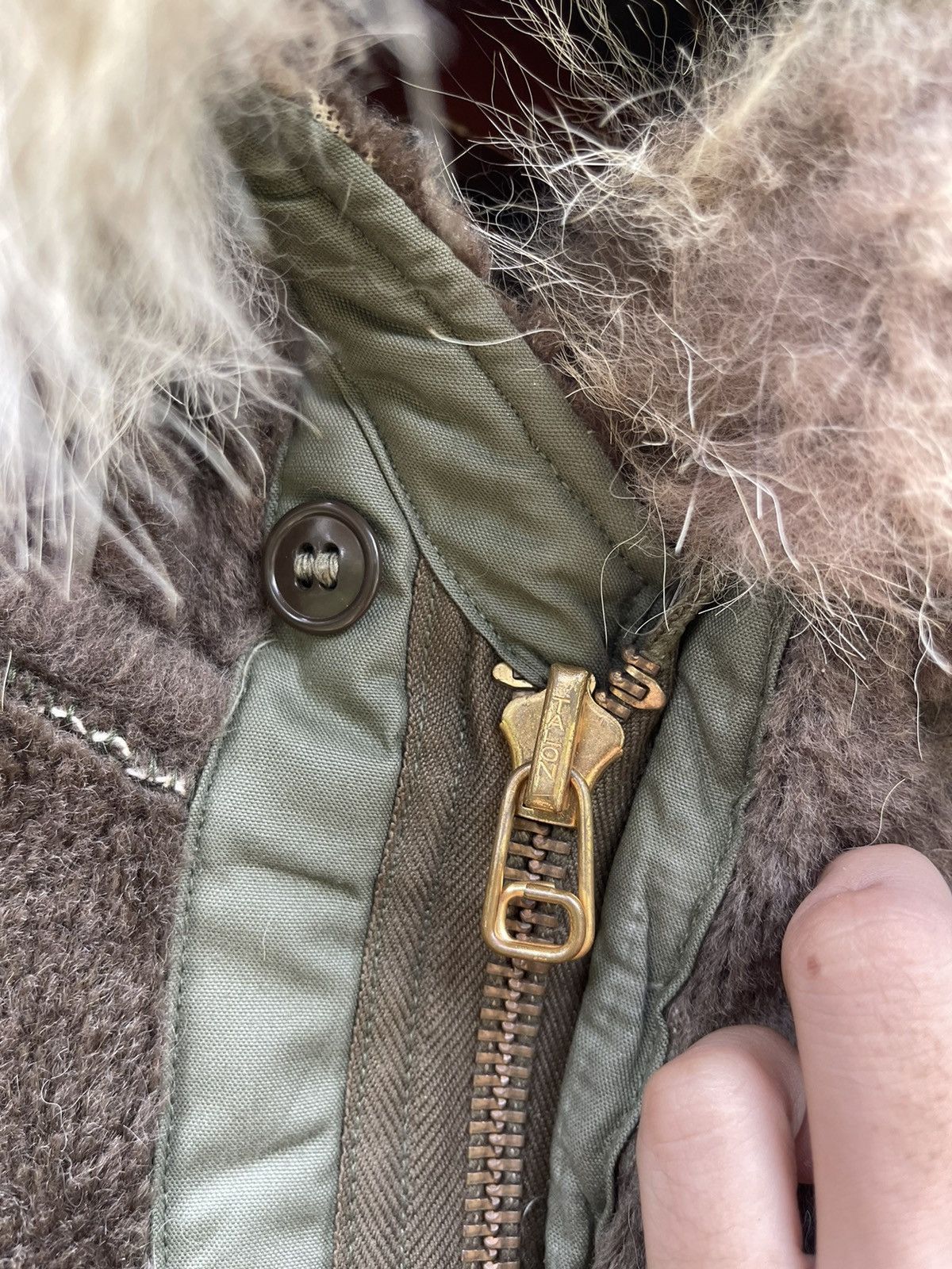 Vintage VINTAGE 1940’s WWII US ARMY PILE FIELD PARKA FUR HOOD JACKET Size US L / EU 52-54 / 3 - 9 Thumbnail