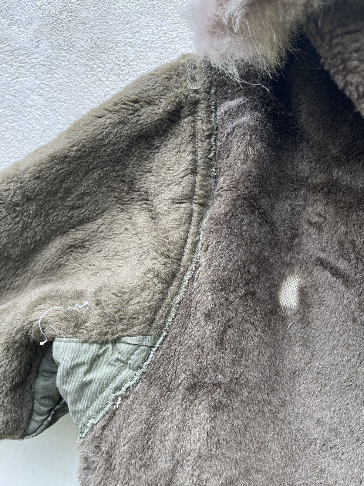 Vintage VINTAGE 1940’s WWII US ARMY PILE FIELD PARKA FUR HOOD JACKET Size US L / EU 52-54 / 3 - 7 Thumbnail