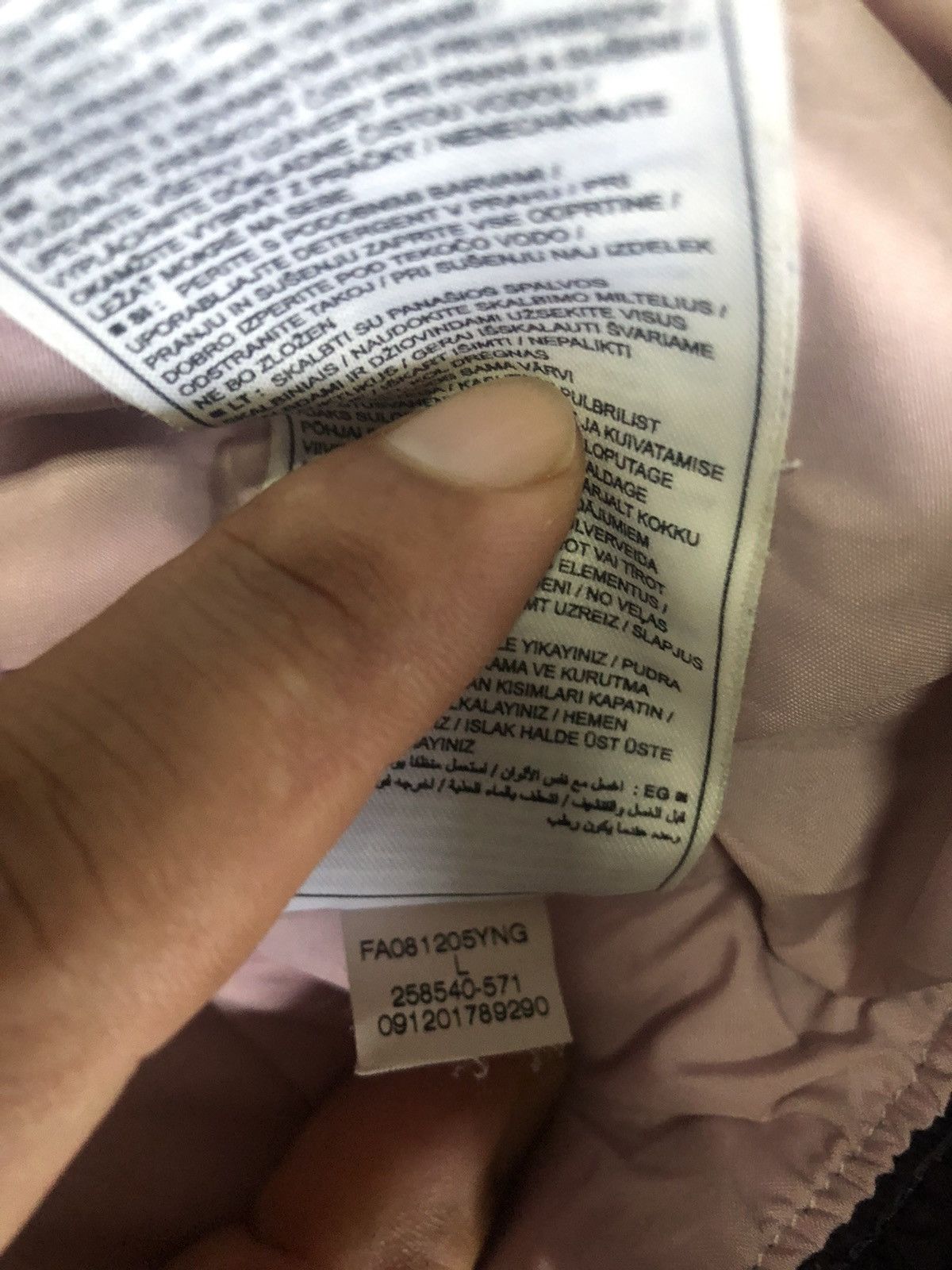 Nike ACG Nike ACG Size US L / EU 52-54 / 3 - 8 Thumbnail