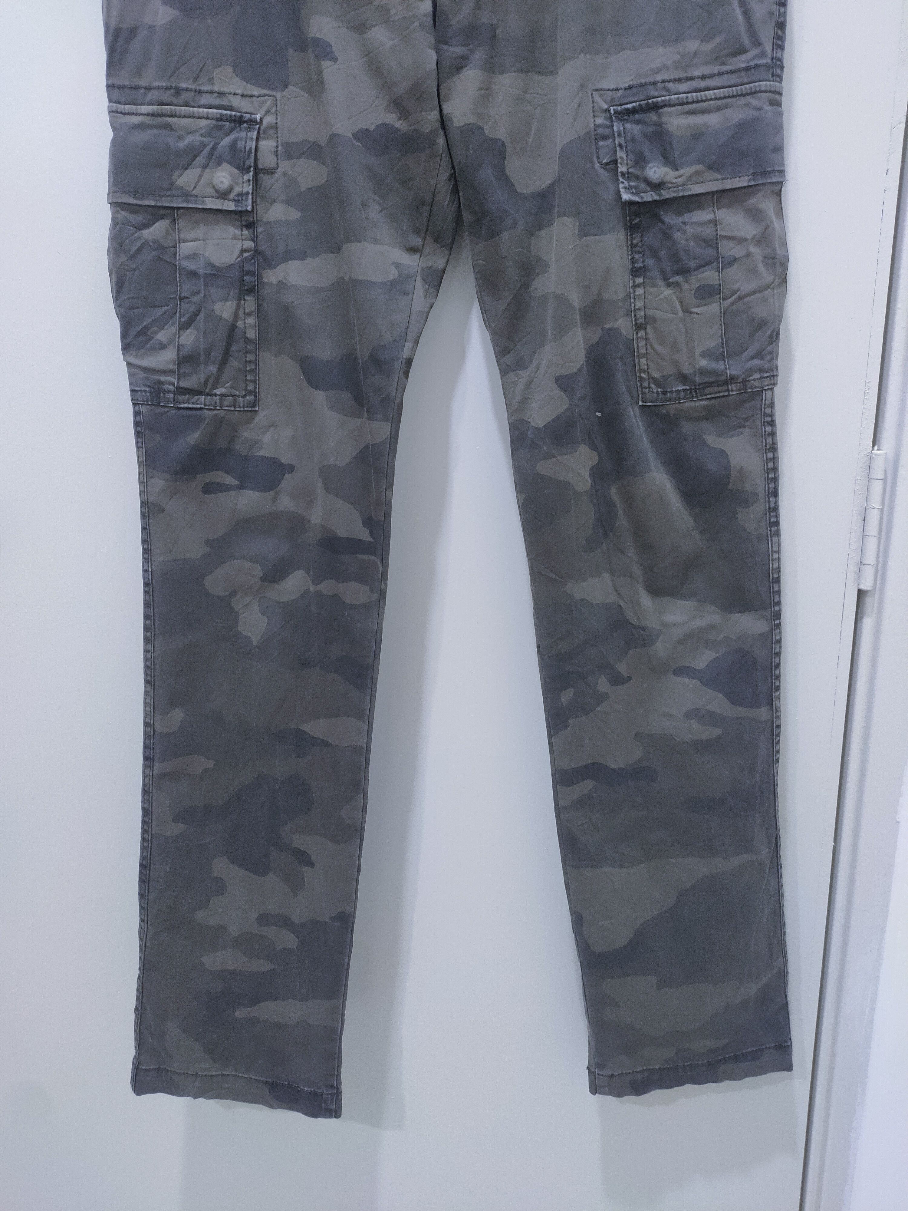 Uniqlo UNIQLO Camo Military Multipocket Streetwear Rare Cargo Pant Size US 32 / EU 48 - 5 Thumbnail