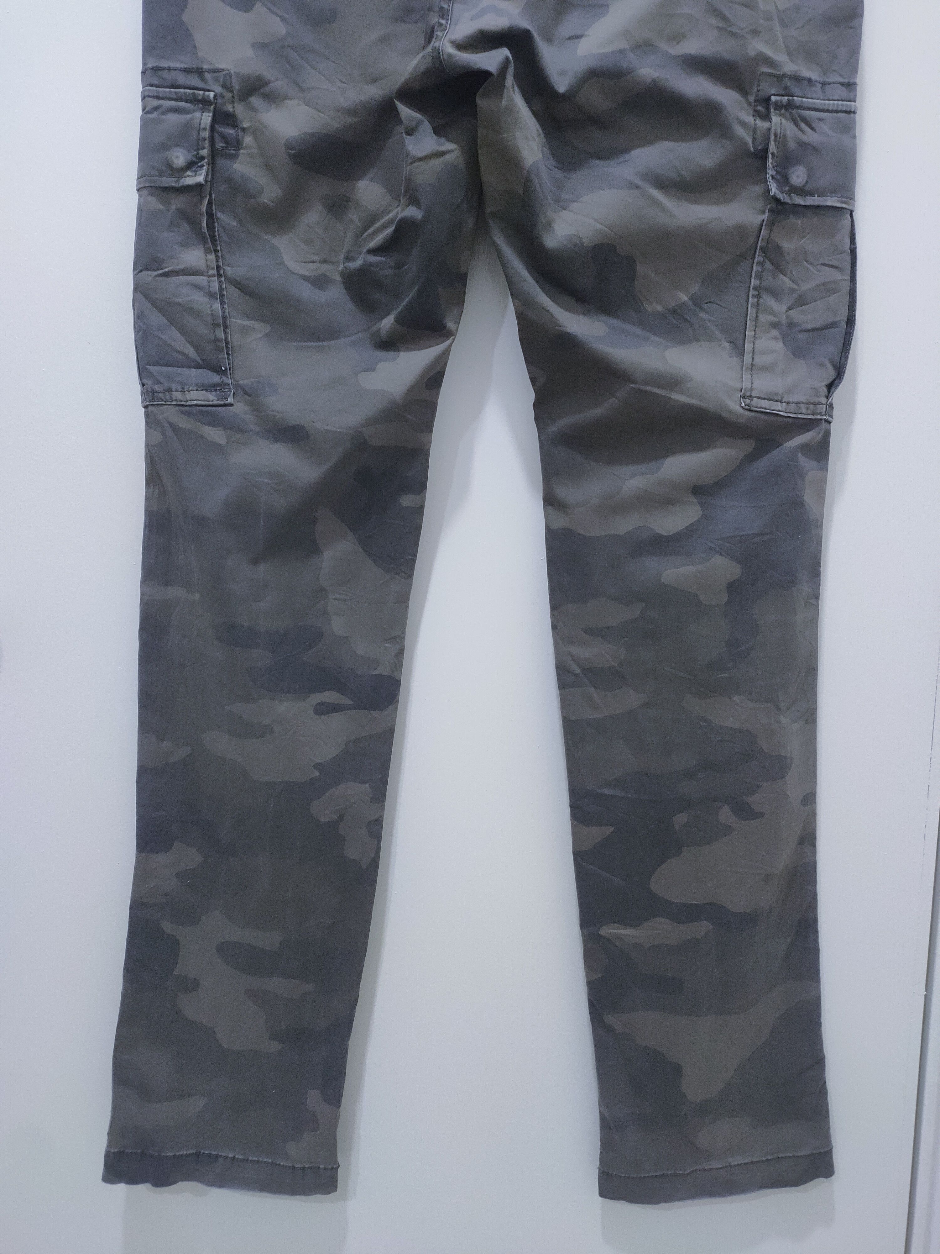 Uniqlo UNIQLO Camo Military Multipocket Streetwear Rare Cargo Pant Size US 32 / EU 48 - 11 Thumbnail