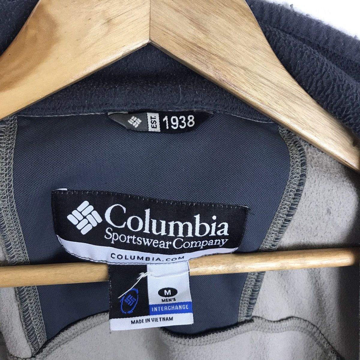 Columbia Vintage Columbia Sportswear Outdoor Fleece Zip Up Sweater Size US M / EU 48-50 / 2 - 7 Thumbnail