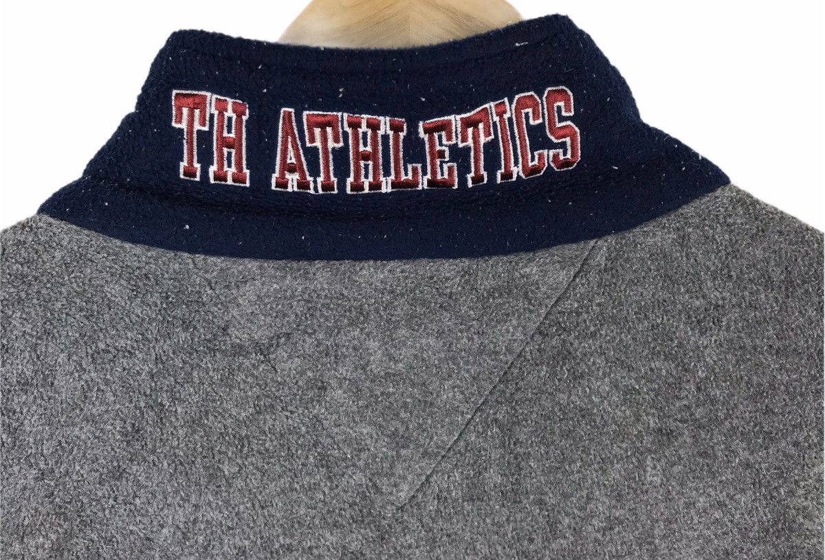 Tommy Hilfiger Vintage TommyHilfiger Athletic HalfZipper Fleece Sweatshirt Size US L / EU 52-54 / 3 - 4 Thumbnail