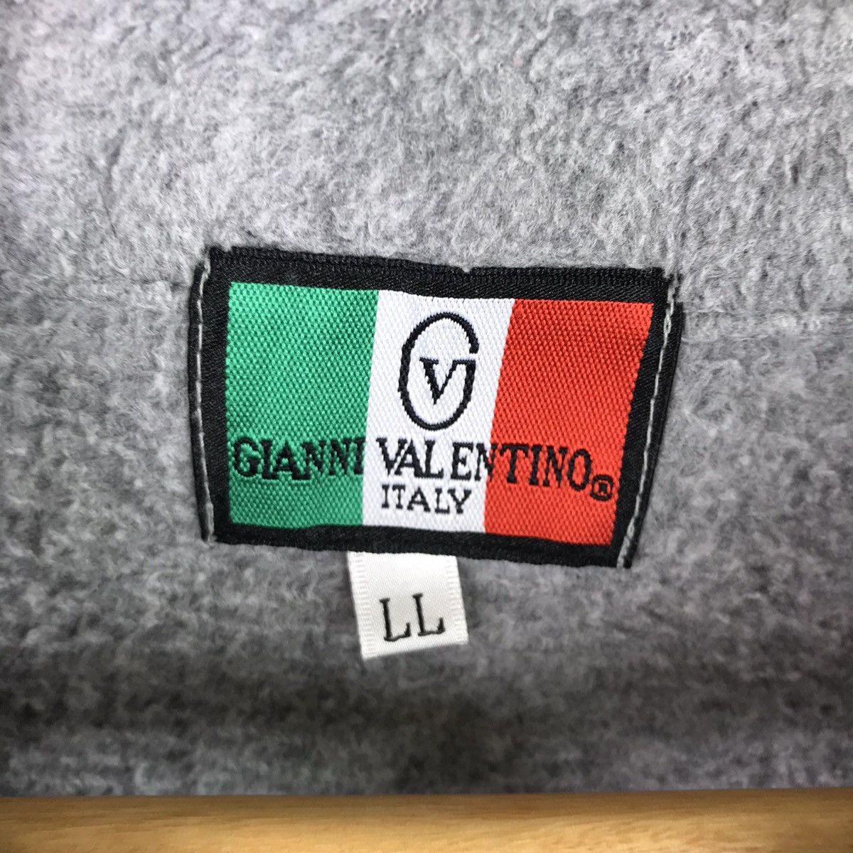 Valentino × Vintage Vintage Gianni Valentino Italy Fleece Coat Jacket Size US L / EU 52-54 / 3 - 5 Thumbnail