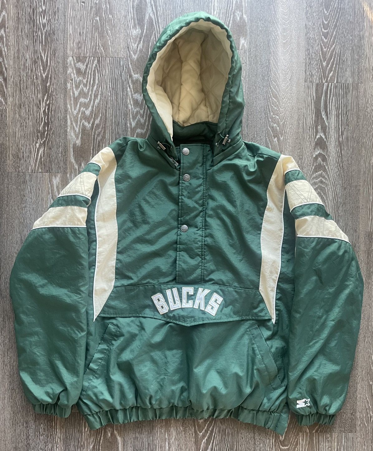 image of Milwaukee Bucks Nba Starter Anorak Jacket in Green/Cream, Men's (Size XL)