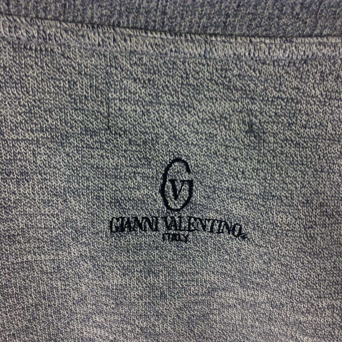 Valentino × Vintage Vintagedesign Gianni Valentino embroidery sweatshirt jumper Size US M / EU 48-50 / 2 - 7 Thumbnail