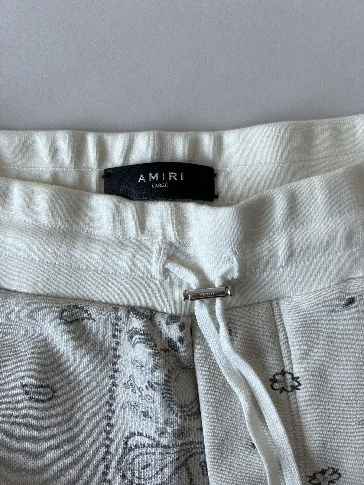 Amiri Amiri Bandana Reconstructed Cotton Shorts Size US 34 / EU 50 - 8 Thumbnail