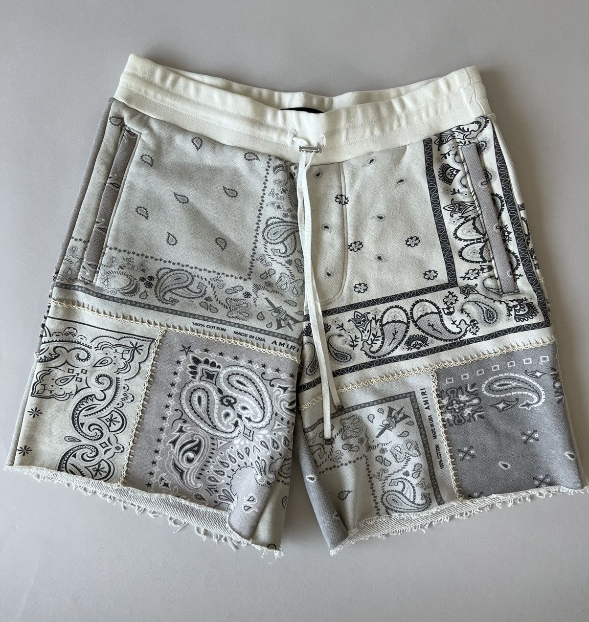 Amiri Amiri Bandana Reconstructed Cotton Shorts Size US 34 / EU 50 - 5 Thumbnail