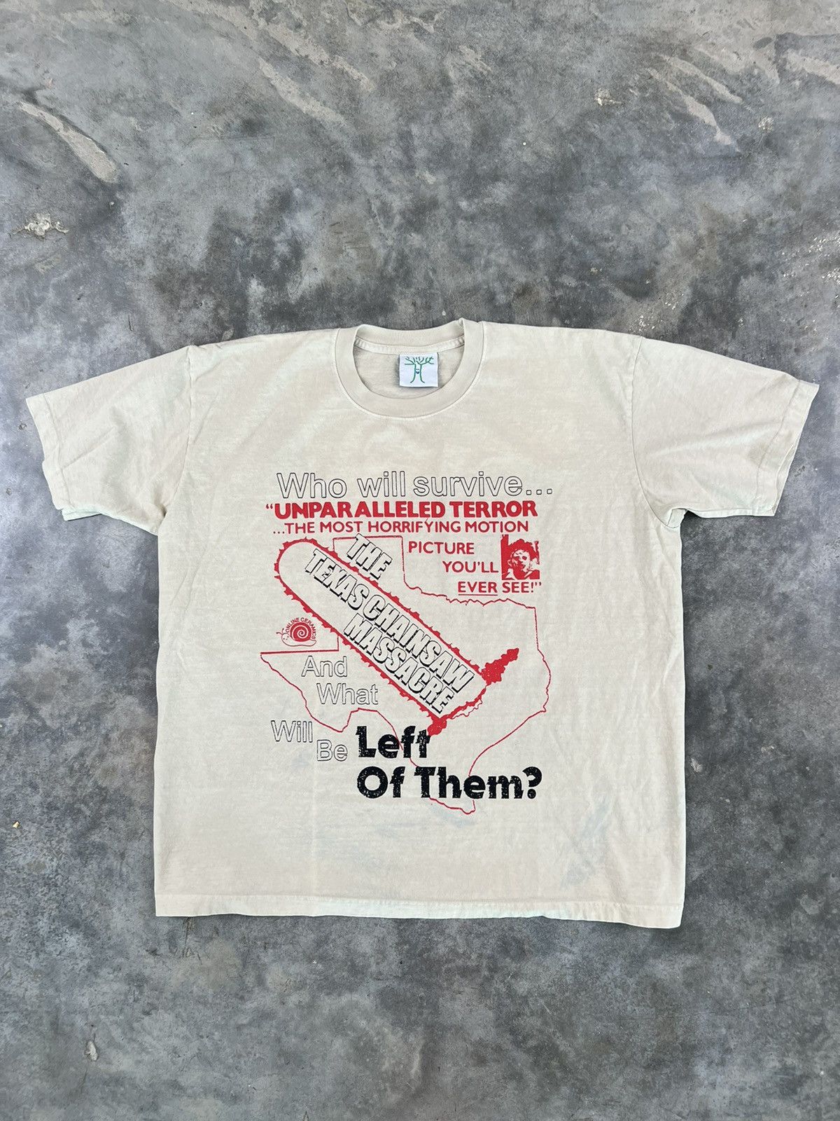 Online Ceramics Online Ceramics Texas Chainsaw Massacre Sand Tee XXL / 2XL Size US XXL / EU 58 / 5 - 1 Thumbnail