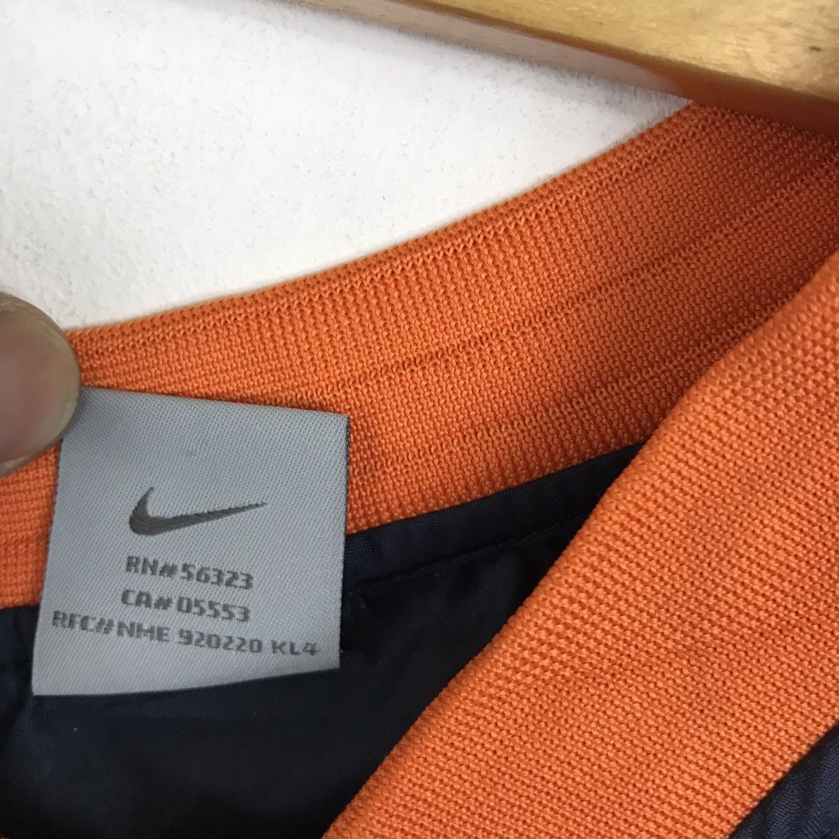 Nike Vintage Nike Windbreaker Sweater Pullover Size US XL / EU 56 / 4 - 7 Thumbnail