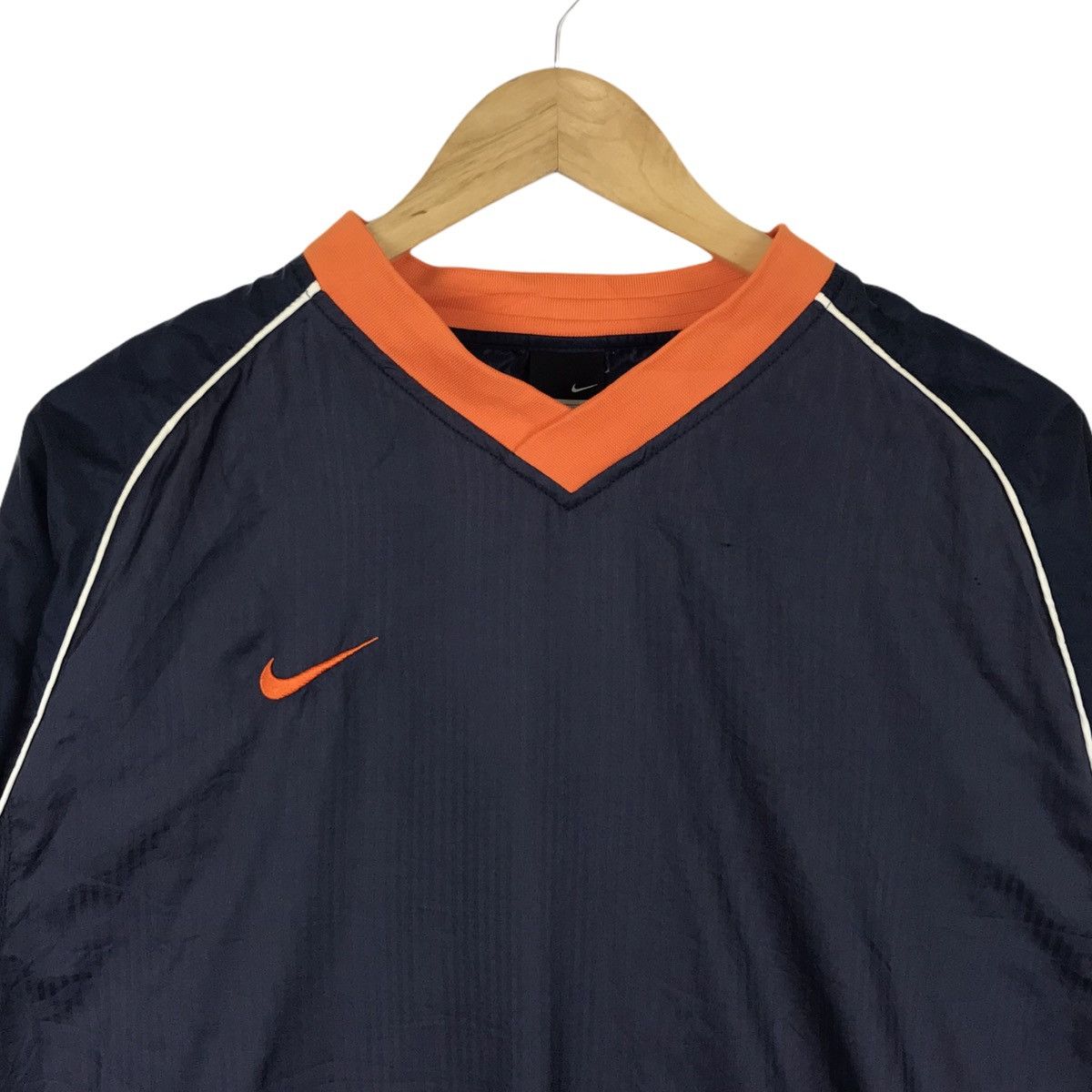 Nike Vintage Nike Windbreaker Sweater Pullover Size US XL / EU 56 / 4 - 2 Thumbnail