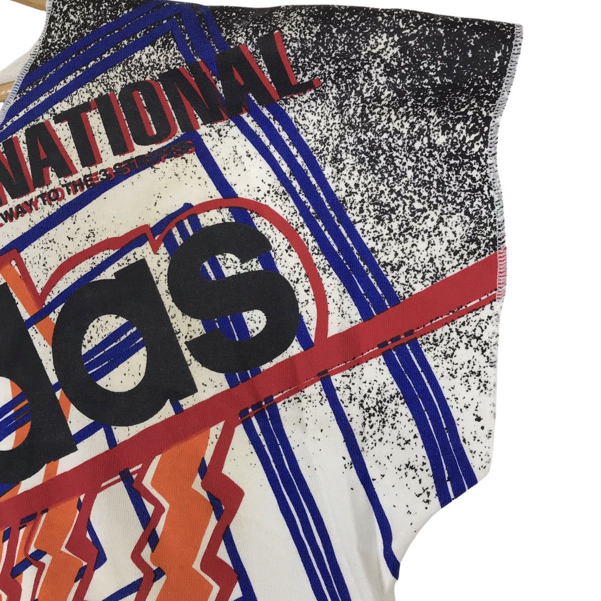 Adidas Vintage 90s Adidas International All Over Print Shirt Size US M / EU 48-50 / 2 - 3 Thumbnail