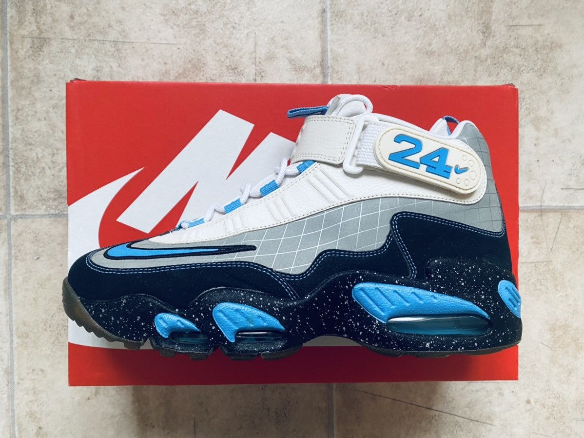 Jordan Brand × Supreme NikeLab Air Max Griffey ACG Atmos Size US 11 / EU 44 - 21 Thumbnail