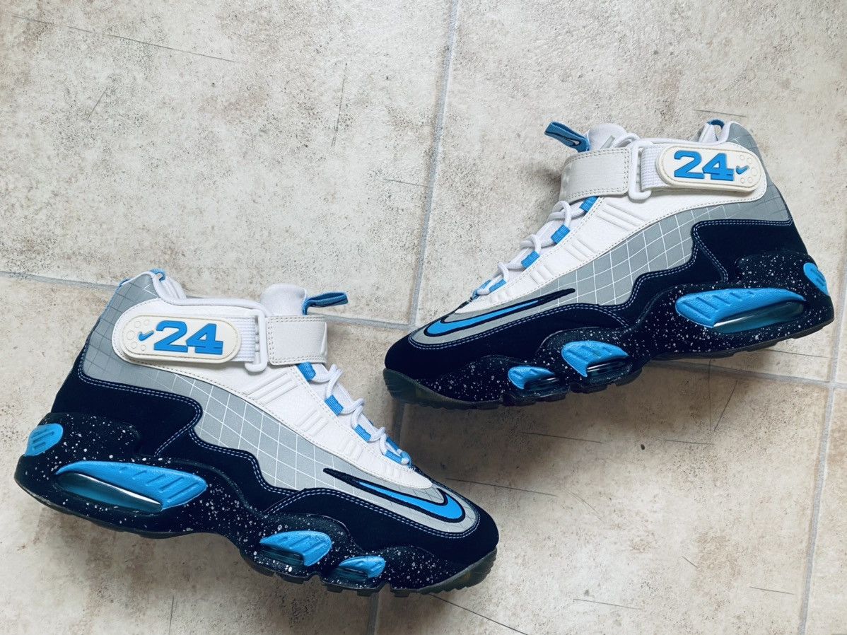 Jordan Brand × Supreme NikeLab Air Max Griffey ACG Atmos Size US 11 / EU 44 - 17 Thumbnail