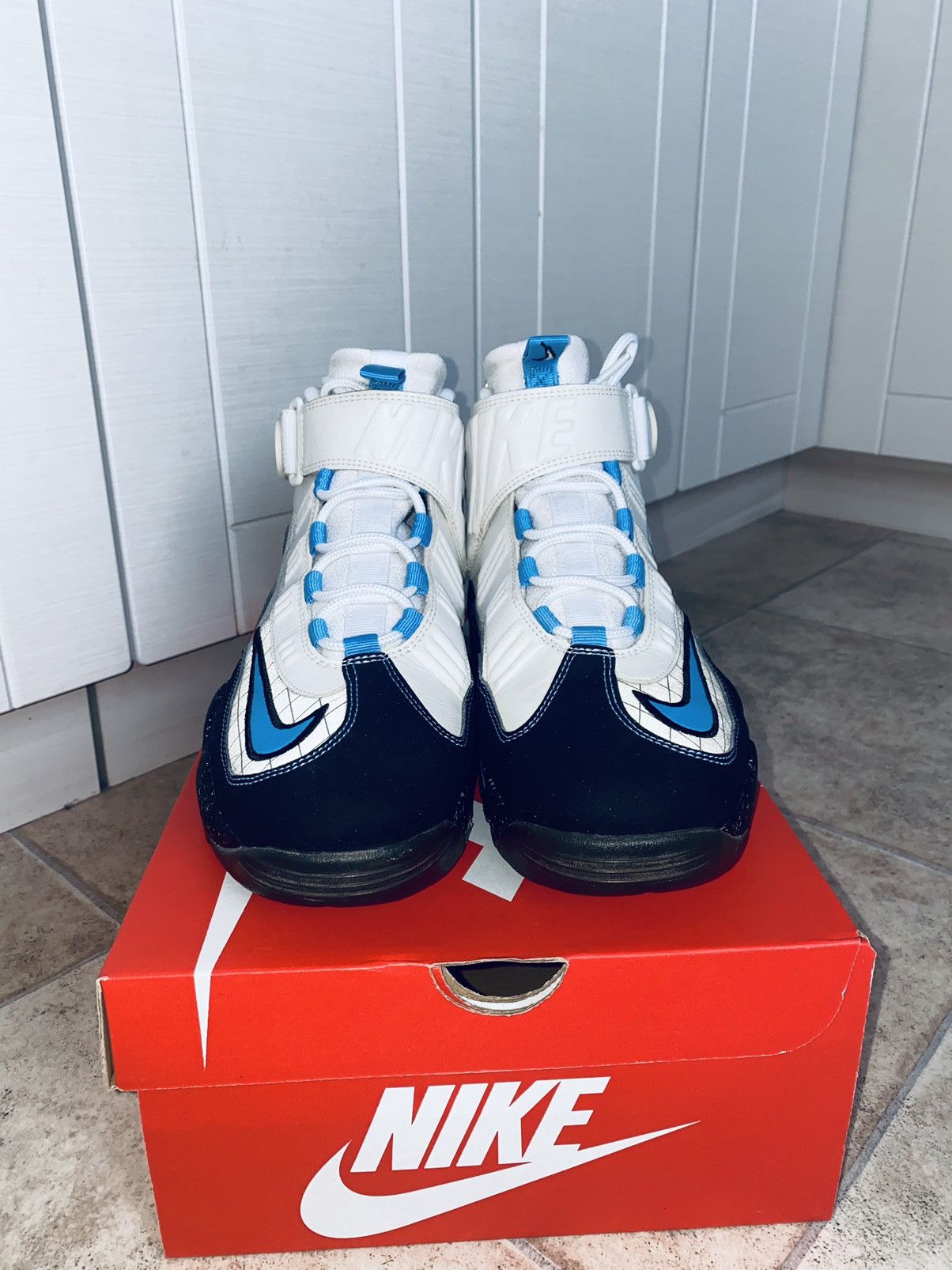 Jordan Brand × Supreme NikeLab Air Max Griffey ACG Atmos Size US 11 / EU 44 - 7 Thumbnail