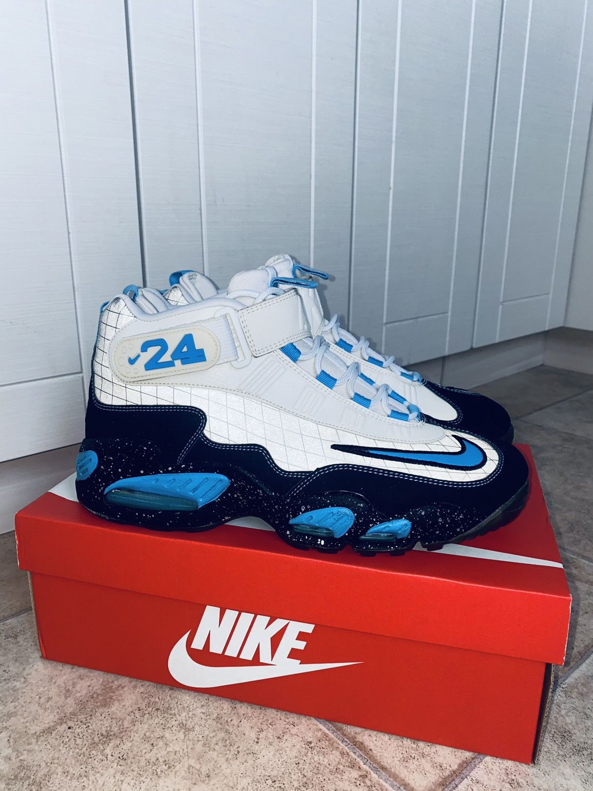 NikeLab Air Max Griffey ACG Atmos