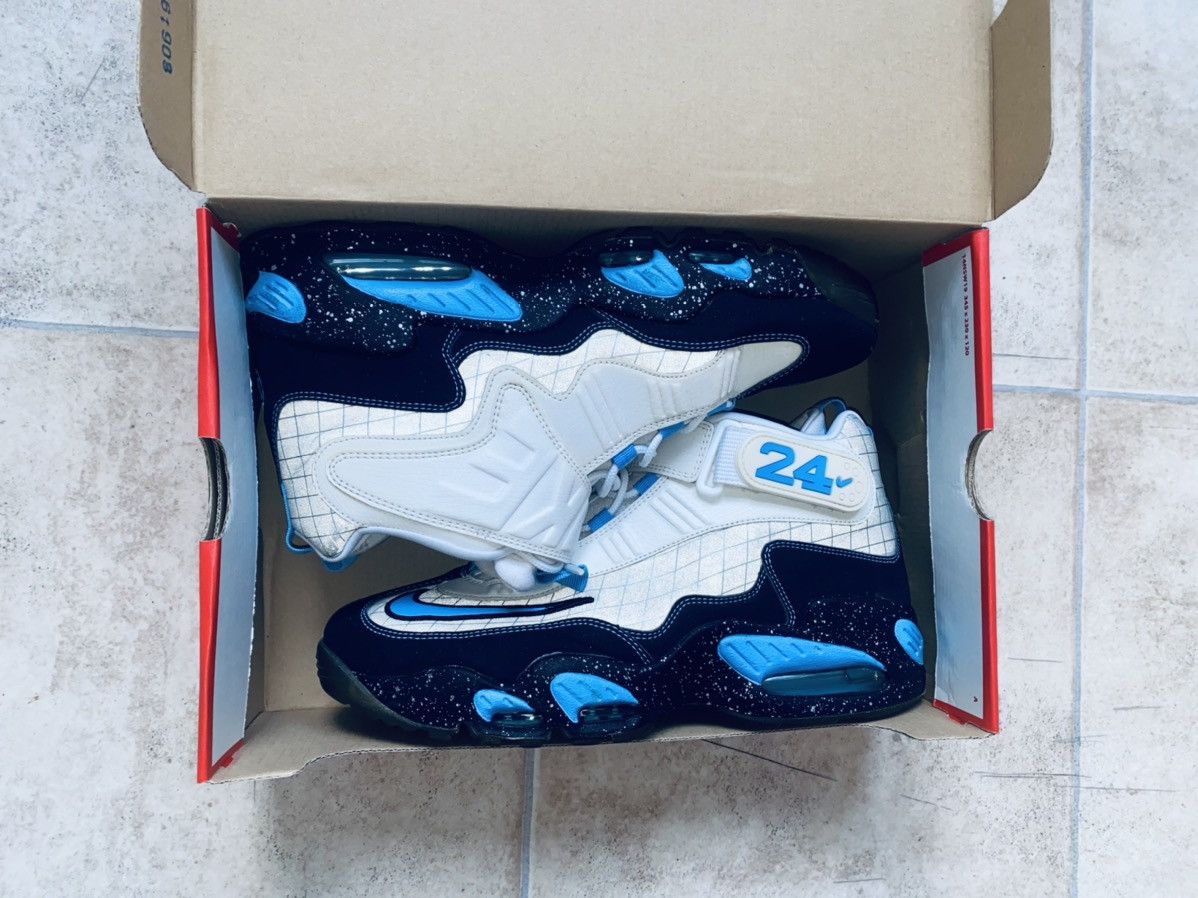 Jordan Brand × Supreme NikeLab Air Max Griffey ACG Atmos Size US 11 / EU 44 - 19 Thumbnail