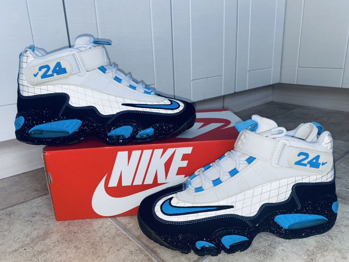 Jordan Brand × Supreme NikeLab Air Max Griffey ACG Atmos Size US 11 / EU 44 - 3 Thumbnail