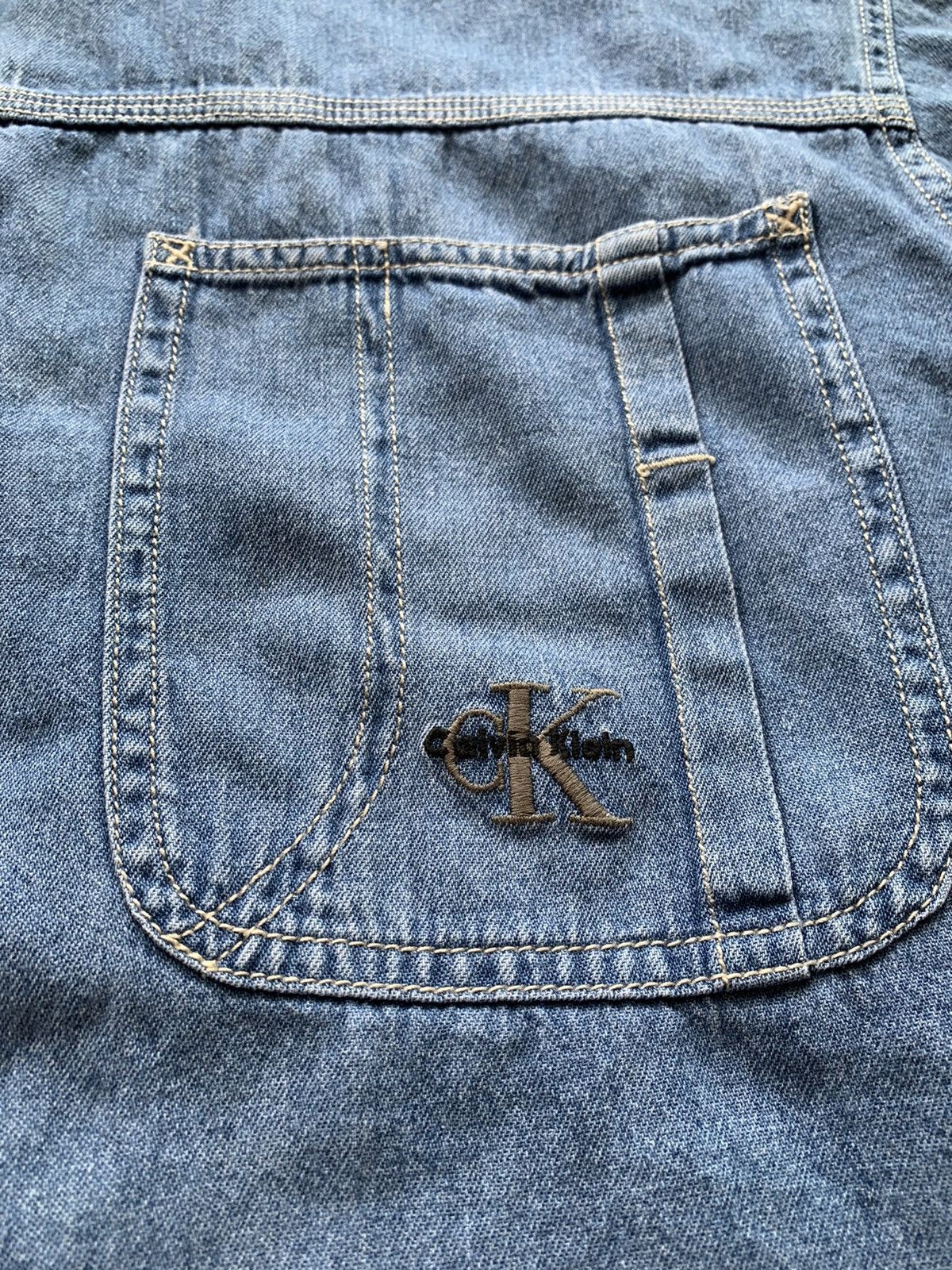 Calvin Klein × Vintage Vintage Calvin Klein Workers Denim Shirts Size US L / EU 52-54 / 3 - 10 Thumbnail