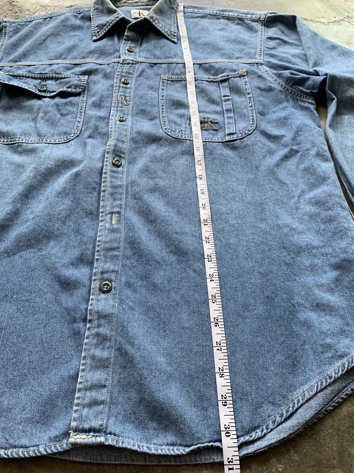 Calvin Klein × Vintage Vintage Calvin Klein Workers Denim Shirts Size US L / EU 52-54 / 3 - 12 Thumbnail