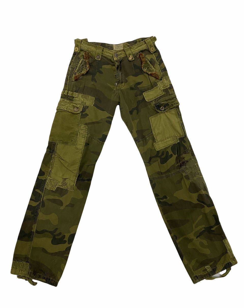 image of Distressed Denim x Military Saves Stars Camo Patchwork Boro Shashiko Pants in Tiger Stripe (Size 30