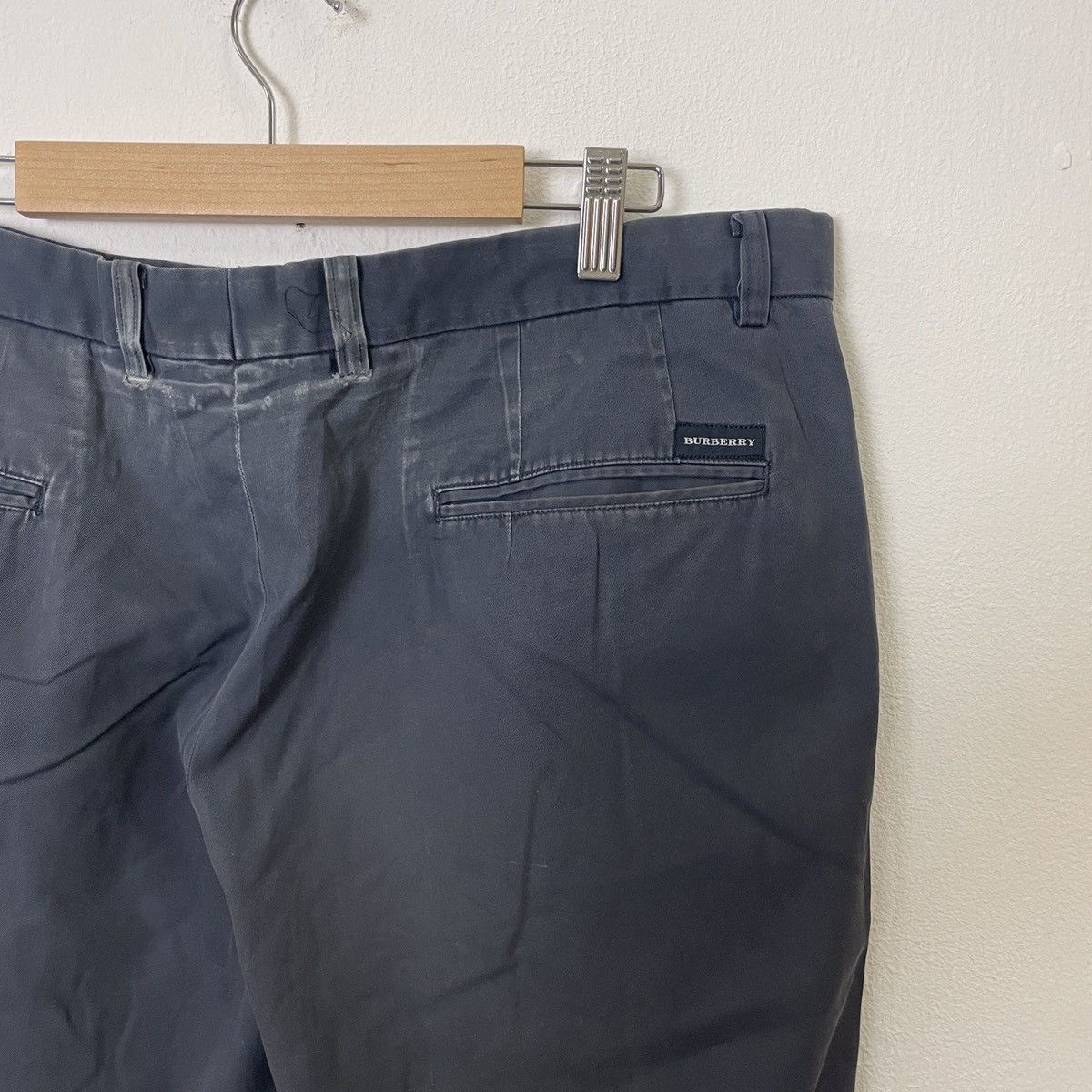 Burberry Vintage Burberry London Chino Pants Size US 34 / EU 50 - 6 Thumbnail