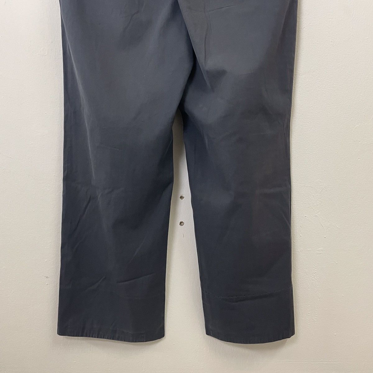 Burberry Vintage Burberry London Chino Pants Size US 34 / EU 50 - 8 Thumbnail