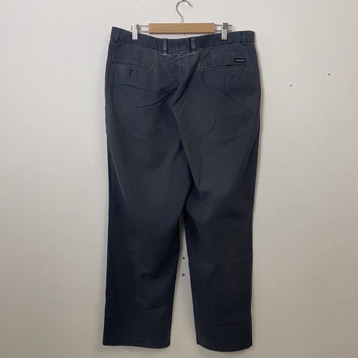 Burberry Vintage Burberry London Chino Pants Size US 34 / EU 50 - 5 Thumbnail