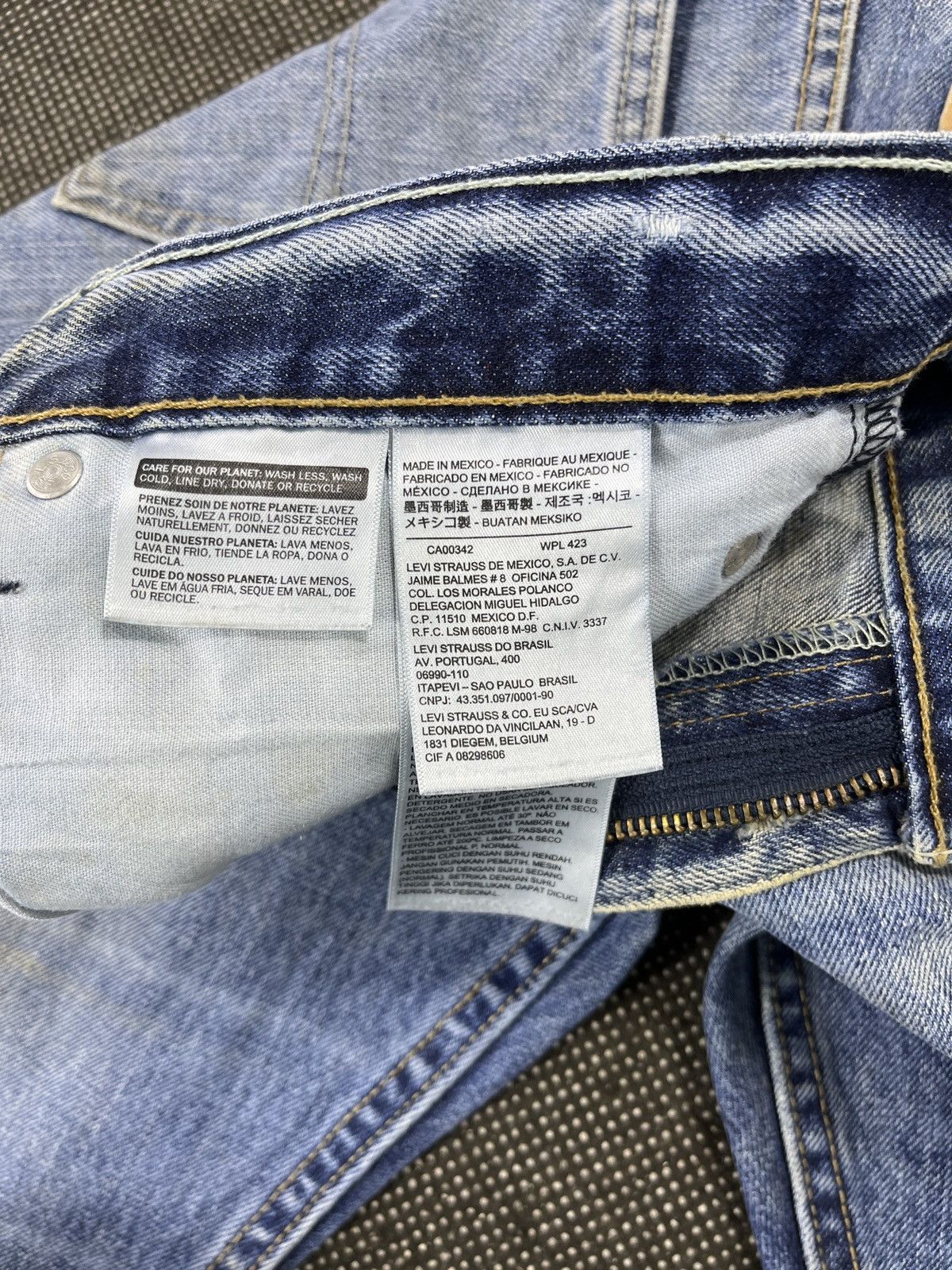 Levi's Vintage Blue Wash Levi’s 569 Jeans - J512 Size US 42 / EU 58 - 7 Thumbnail