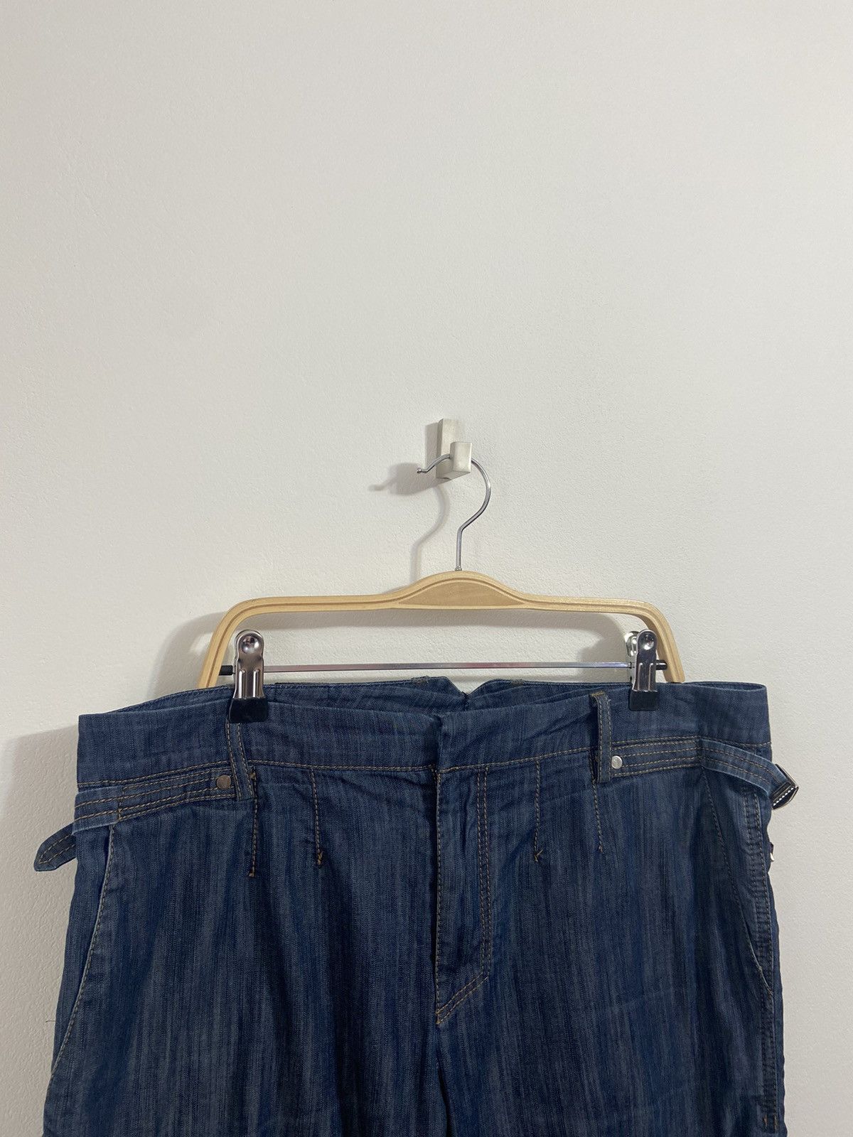 Versace Versace Jeans Shorts Size US 33 - 2 Thumbnail